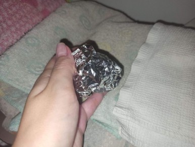 Как алюминиевая фольга поможет избавиться от запаха кухонных полотенец