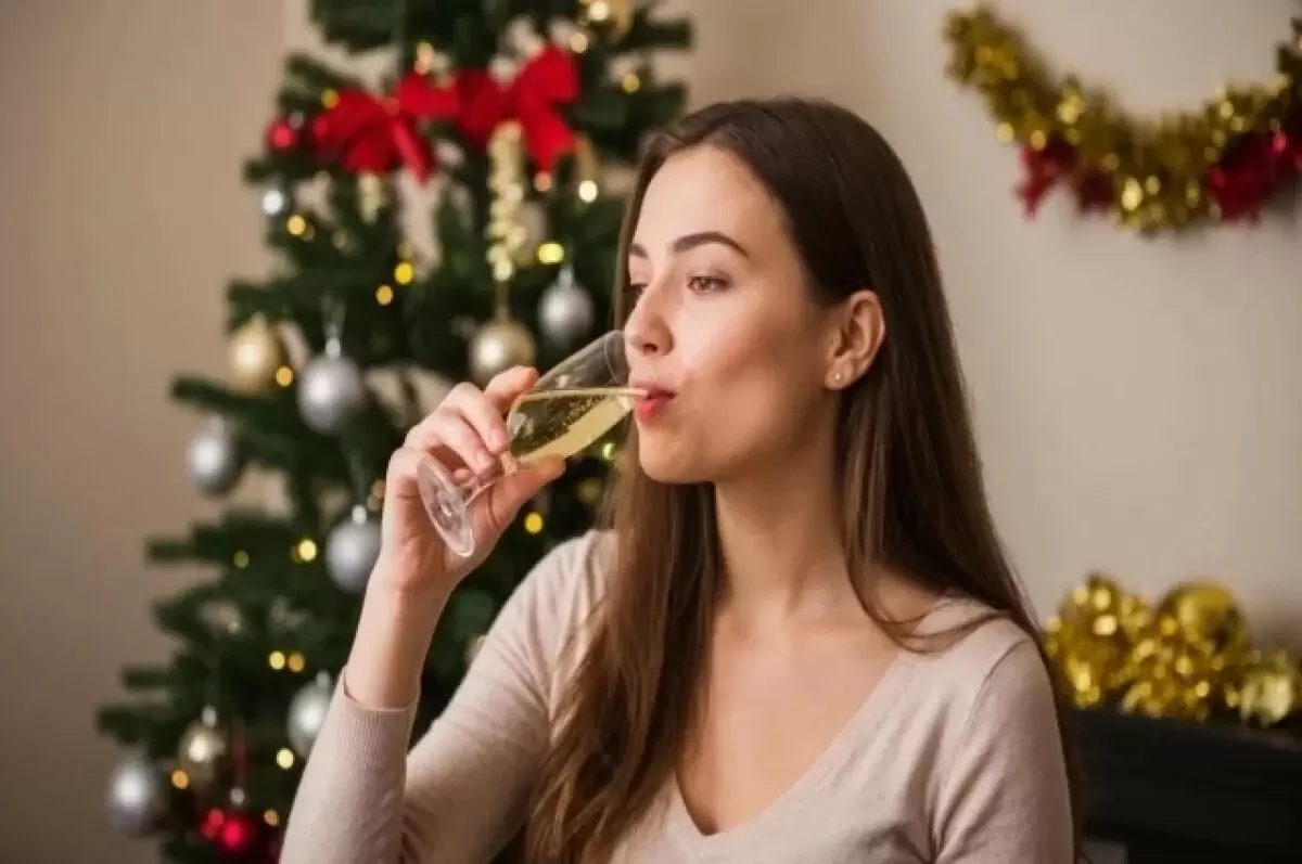 Как выбрать идеальное шампанское для Новогоднего стола: советы эксперта