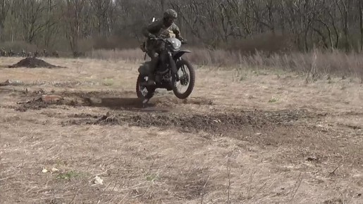 Морпехи 61-й бригады тренируют боевое слаживание и противодействие дронам