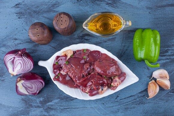 Искусство приготовления говяжьей печени: как сделать ее мягкой и вкусной
