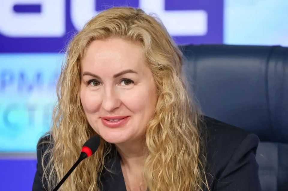 В Мурманской области стартует шестой сезон проекта «Чистая Арктика» В Мурманской области стартует шестой сезон проекта «Чистая Арктика»