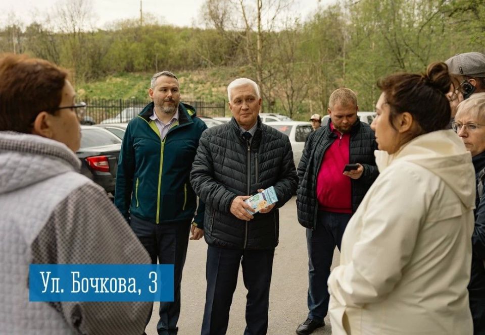 Руководители управлений административных округов провели традиционные выездные встречи с мурманчанами Руководители управлений административных округов провели традиционные выездные встречи с мурманчанами