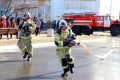 На линии огня . Пожарные, как и военнослужащие, возглавляют список самых опасных и отважных мужских профессий, которыми в детстве грезил практически каждый мальчишка