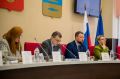 На 24м заседании Совета депутатов города Мурманска единогласно утверждены кандидатуры для ходатайства о награждении медалью ордена «Родительская слава» семь образцовых семей нашего города: семьи Сазоновых, Сухан, Петровых...