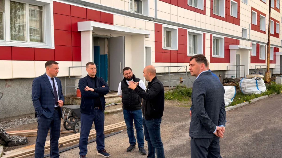 Юрий Сердечкин оценил реновацию инфраструктуры ЗАТО в Мурманской области Юрий Сердечкин оценил реновацию инфраструктуры ЗАТО в Мурманской области