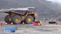 Водители огромных карьерных самосвалов на Ковдорском ГОКе соревновались в профмастерстве
