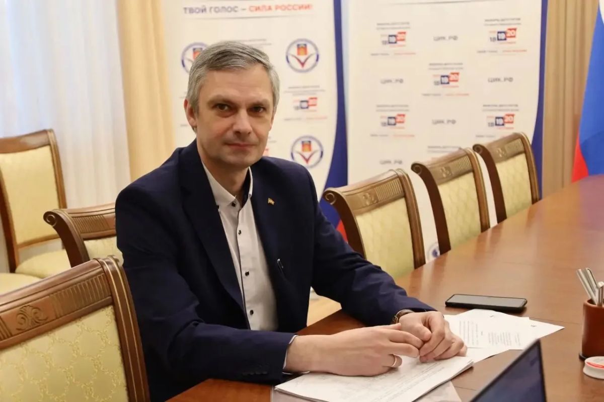 13 июля 2026 года Ваталин Юрий Викторович уведомил Избирательную комиссию Мурманской области о своем выдвижении кандидатом в депутаты Государственной Думы Федерального Собрания Российской Федерации девятого созыва по... 13 июля 2026 года Ваталин Юрий Викторович уведомил Избирательную комиссию Мурманской области о своем выдвижении кандидатом в депутаты Государственной Думы Федерального Собрания Российской Федерации девятого созыва по...