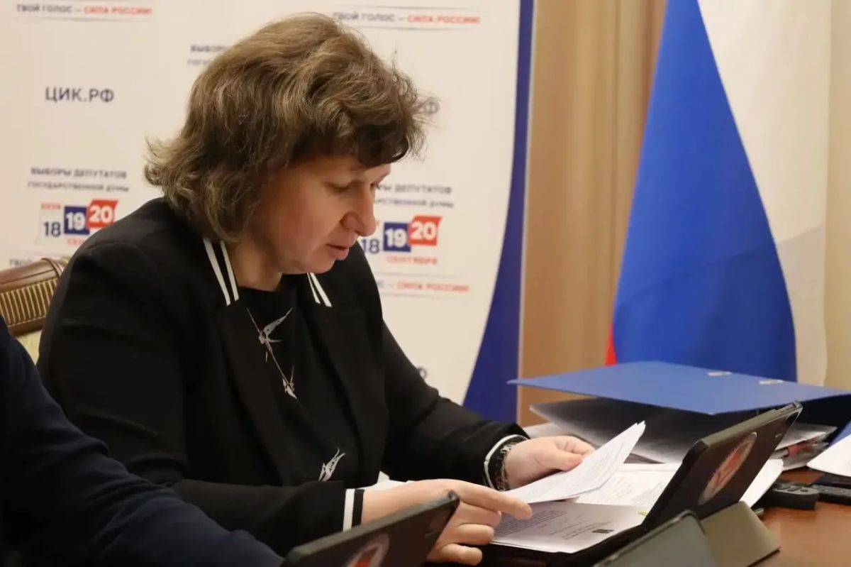 Продолжается заверение областных списков кандидатов на выборах депутатов Мурманской областной Думы восьмого созыва Продолжается заверение областных списков кандидатов на выборах депутатов Мурманской областной Думы восьмого созыва