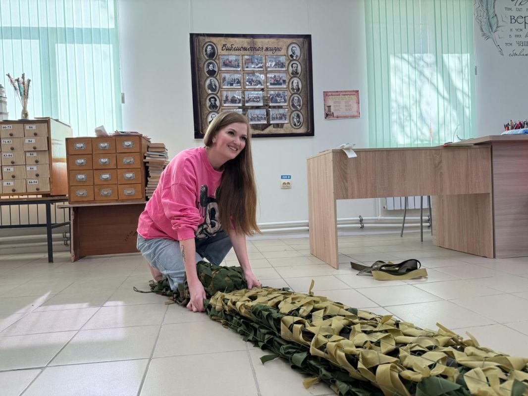 Женщины Мурманской области собрали дополнительную помощь для военнослужащих в зоне СВО Женщины Мурманской области собрали дополнительную помощь для военнослужащих в зоне СВО