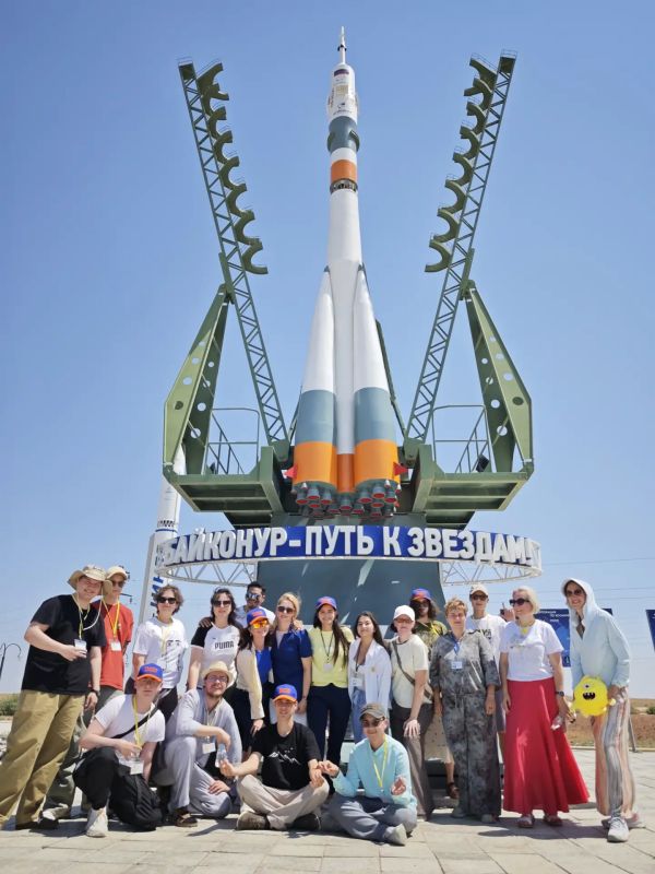 "Ракета Мечты" отправила рисунки юных северян в космос "Ракета Мечты" отправила рисунки юных северян в космос