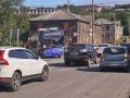В Мурманске троллейбус провалился в яму