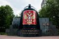 12 августа, 11:28 – момент, когда смолкают людские голоса, уступая место траурным корабельным гудкам