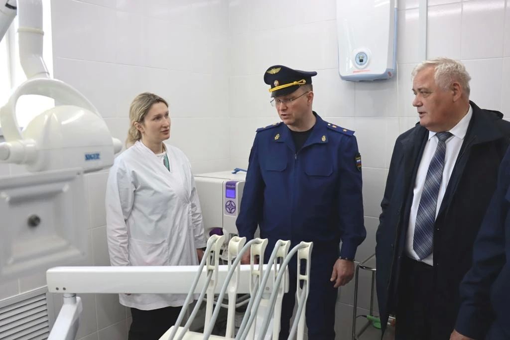 Прокурор области проверил СИЗО N 1 в Мурманске Прокурор области проверил СИЗО N 1 в Мурманске