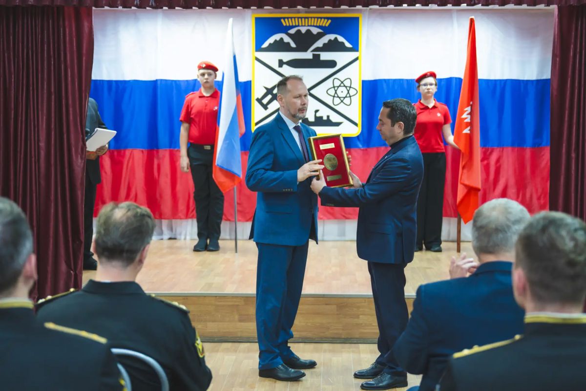 Андрей Чибис: Оленья Губа – посёлок морской доблести! Андрей Чибис: Оленья Губа – посёлок морской доблести!