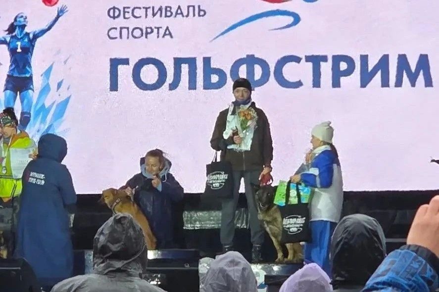 Сотрудники мурманского УФСИН покорили «Заполярный барьер» Сотрудники мурманского УФСИН покорили «Заполярный барьер»