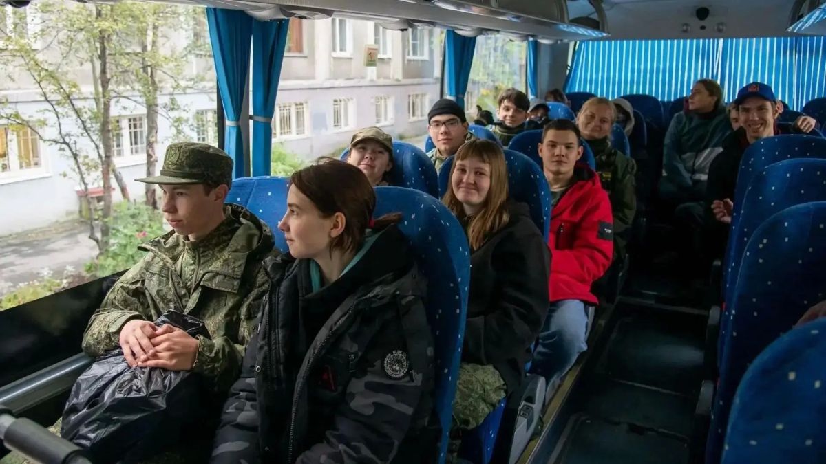 "Форпост Заполярья": в Мурманске стартовала экспедиция к месту боевой славы "Форпост Заполярья": в Мурманске стартовала экспедиция к месту боевой славы