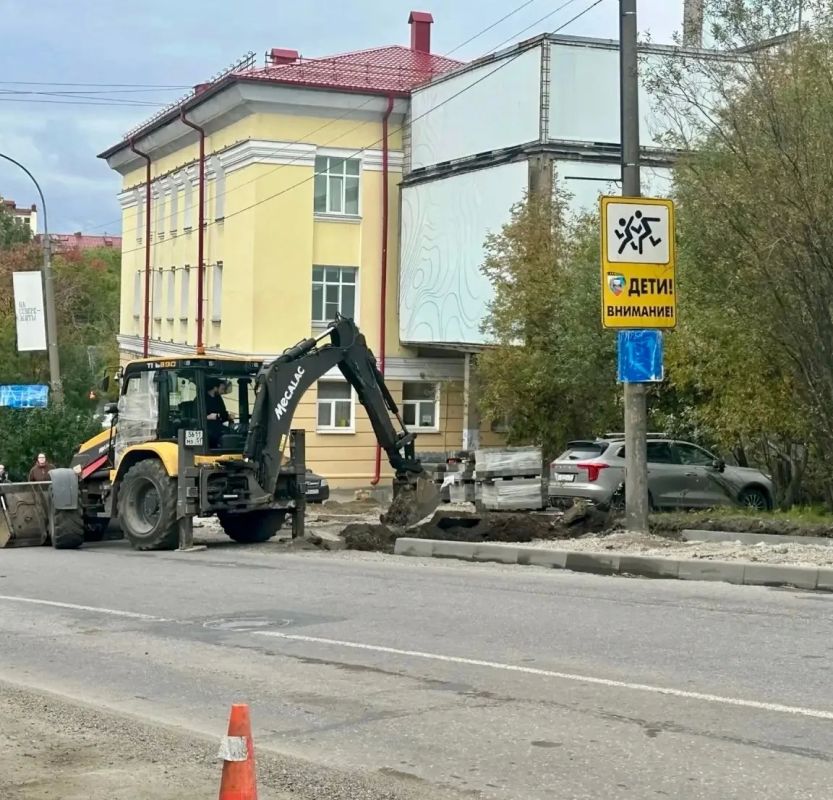 В Мурманске продолжается дорожная кампания В Мурманске продолжается дорожная кампания