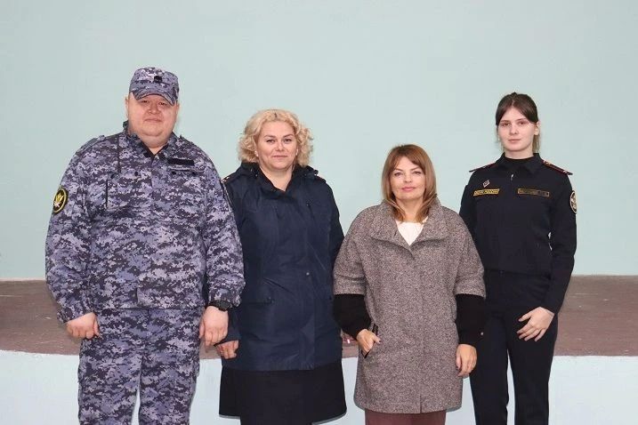 Осуждённым мурмашинской колонии рассказали о прохождения реабилитации после освобождения Осуждённым мурмашинской колонии рассказали о прохождения реабилитации после освобождения