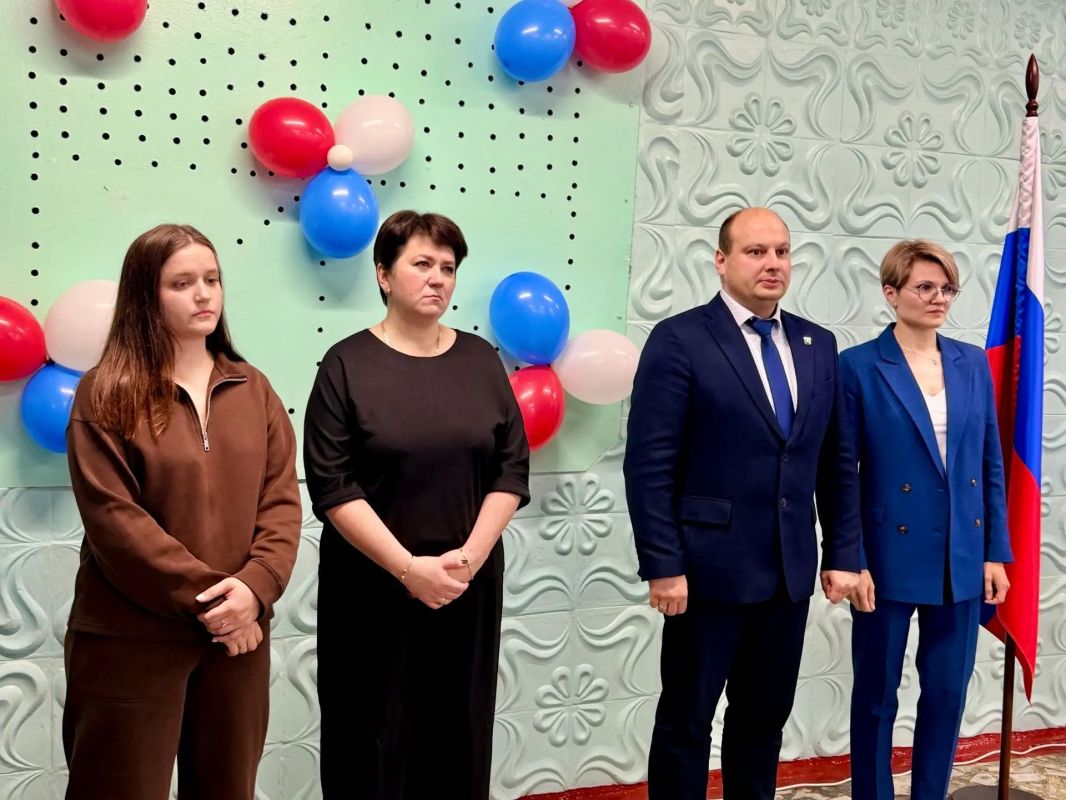 Избирательному участку №259 в Оленегорске присвоили имя Героя СВО Аркадия Домбровского Избирательному участку №259 в Оленегорске присвоили имя Героя СВО Аркадия Домбровского