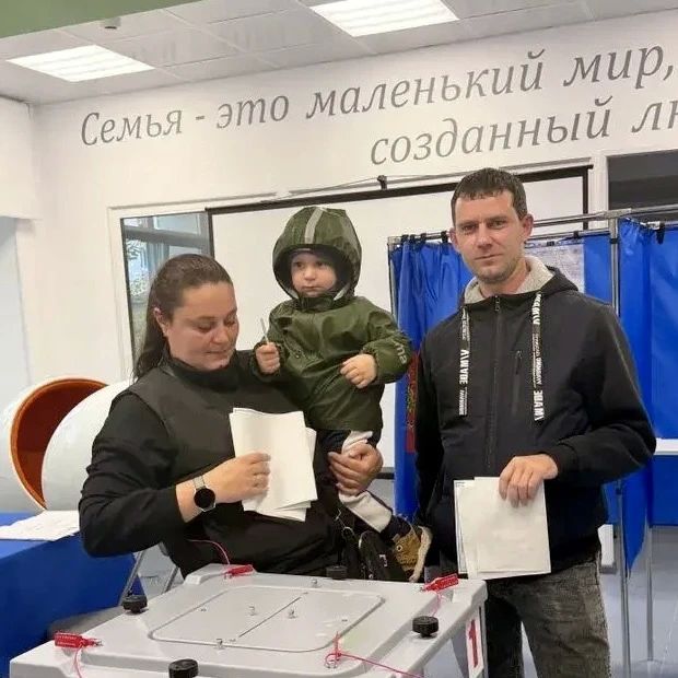 Третий день голосования: тепло и единство Третий день голосования: тепло и единство