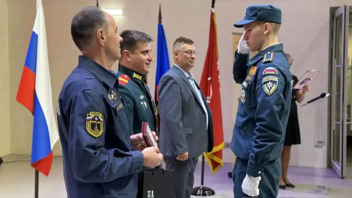 В Центре научно-технологического творчества «Родина» прошел региональный слет Всероссийского военно-патриотического общественного движения «Юнармия» В Центре научно-технологического творчества «Родина» прошел региональный слет Всероссийского военно-патриотического общественного движения «Юнармия»