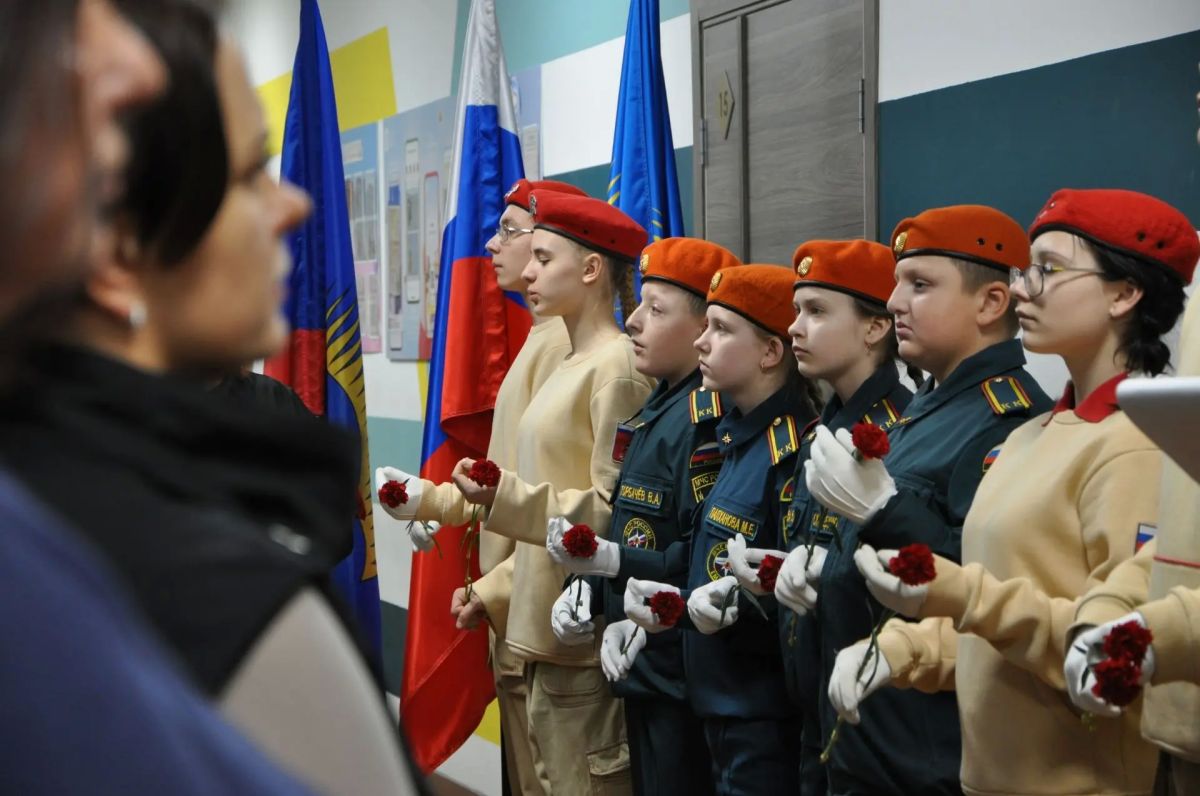 Память выпускника школы №1 Романа Булак почтили в Североморске Память выпускника школы №1 Романа Булак почтили в Североморске