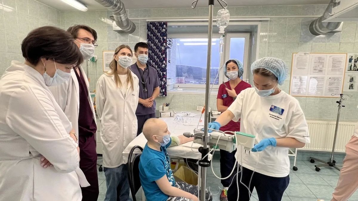 В Мурманске впервые применили препарат для лечения лейкоза у ребенка