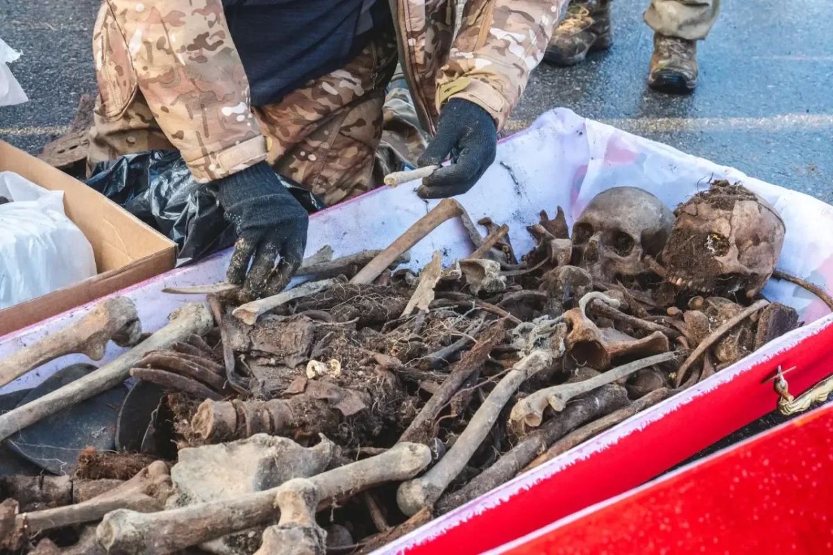 Спустя десятилетия они обрели покой: в Долине Славы простились с защитниками Заполярья Спустя десятилетия они обрели покой: в Долине Славы простились с защитниками Заполярья