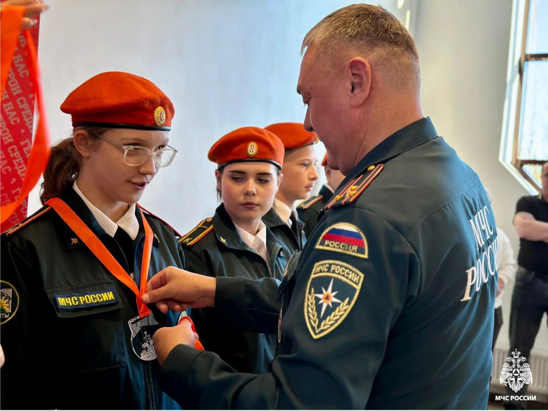 Будущее безопасности Заполярья - завершился V региональный сбор кадетских классов МЧС России Будущее безопасности Заполярья - завершился V региональный сбор кадетских классов МЧС России
