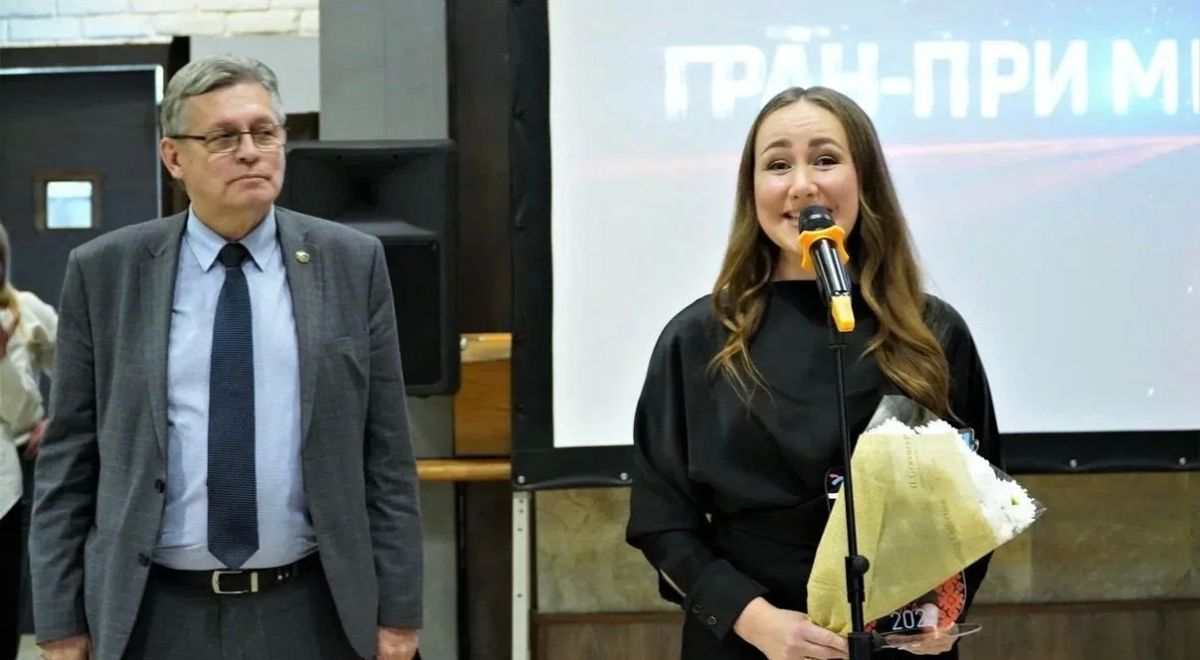 Рифат Сабитов возглавил жюри медиафорума "Берега" в Тарусе Рифат Сабитов возглавил жюри медиафорума "Берега" в Тарусе
