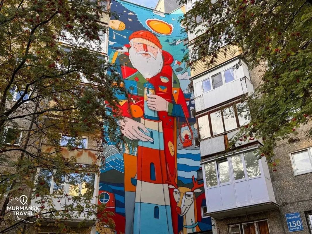 Сколько историй можно найти на фасадах одного дома? Сколько историй можно найти на фасадах одного дома?