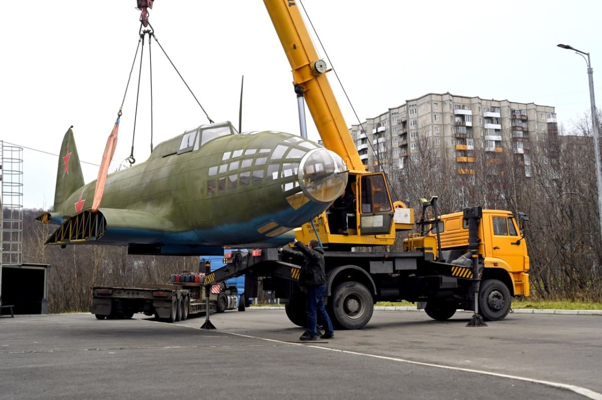 Ил-4 возвращается в Североморск Ил-4 возвращается в Североморск