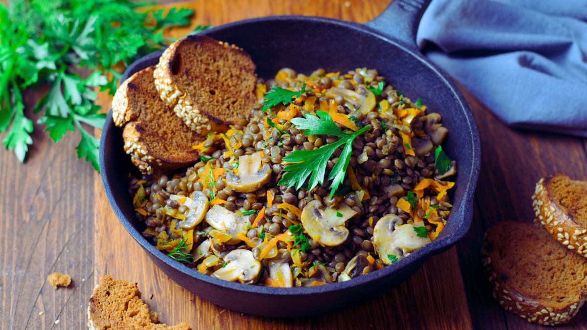 Вкусные традиции Великого поста: гречка с грибами, которая порадует всю семью