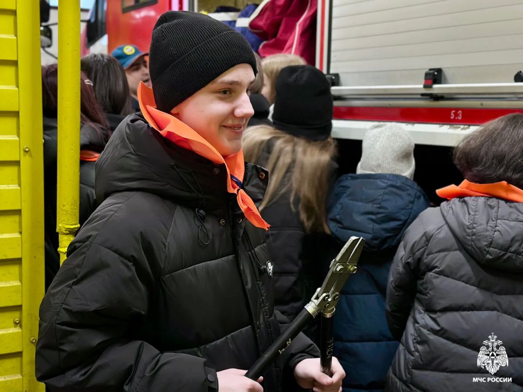 За кулисами пожарной службы За кулисами пожарной службы