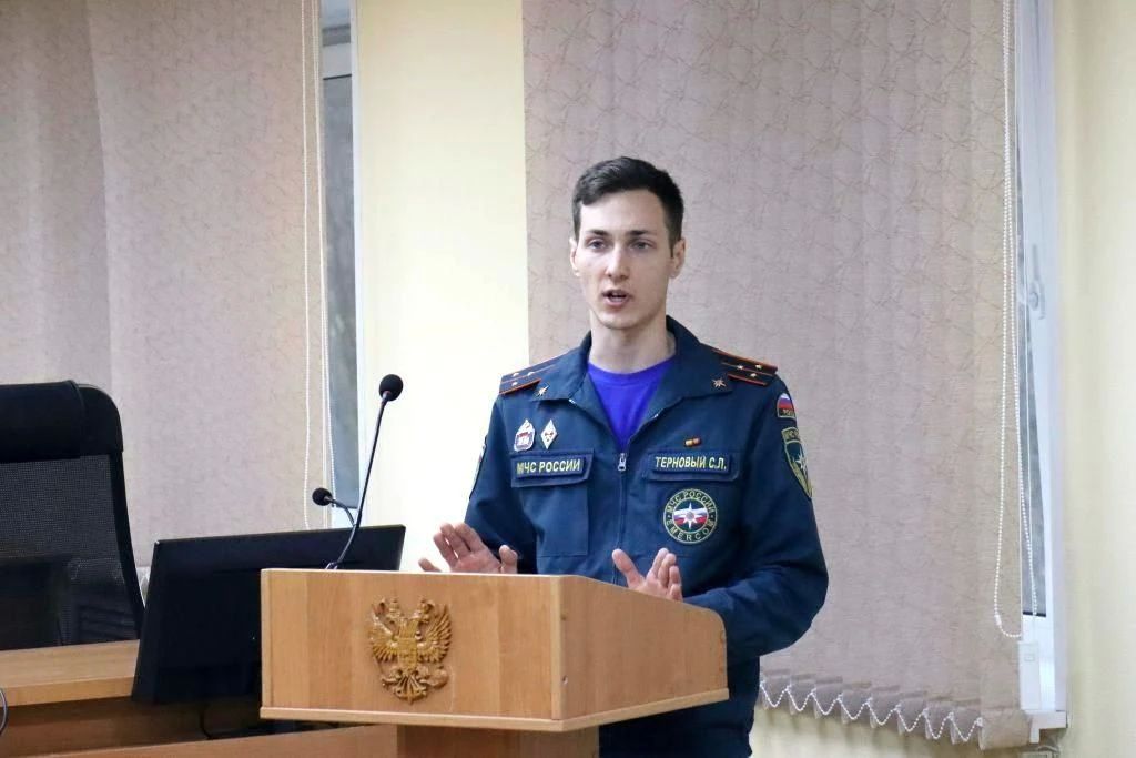 С сотрудниками УФСИН России по Мурманской области обсудили правила безопасного обращения с электричеством С сотрудниками УФСИН России по Мурманской области обсудили правила безопасного обращения с электричеством