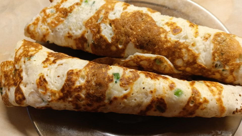 Лепешки на кефире: быстрый и вкусный завтрак за считанные минуты
