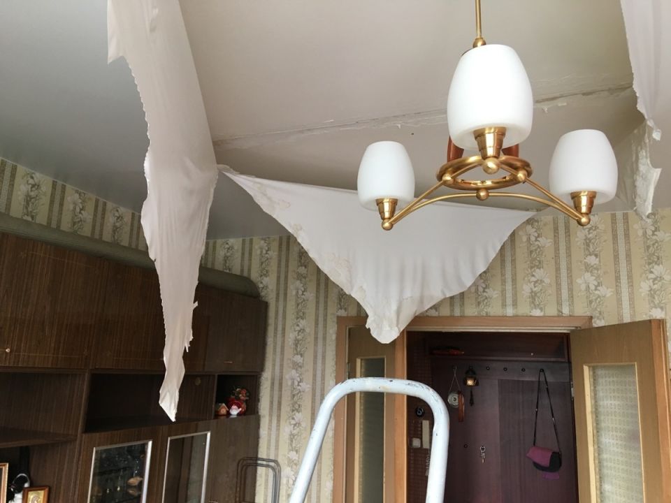 Что делать, если соседи сверху затопили вашу квартиру: полезные советы