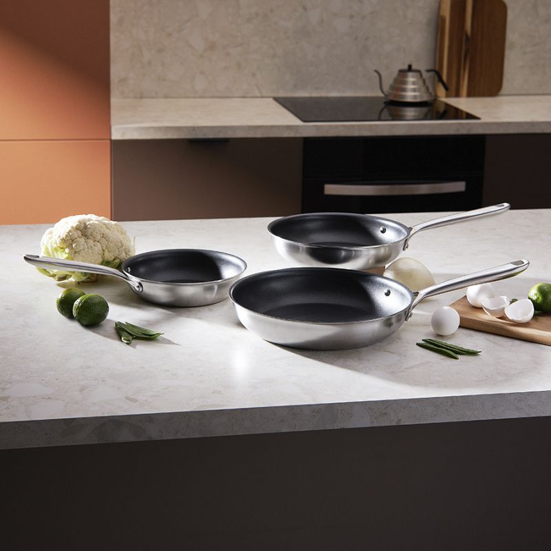 ������ vs. ��������: ����� ������������� �������� ������� ��� �����