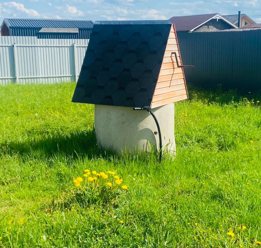 Как правильно чистить колодец: эффективные методики и рекомендуемые сроки